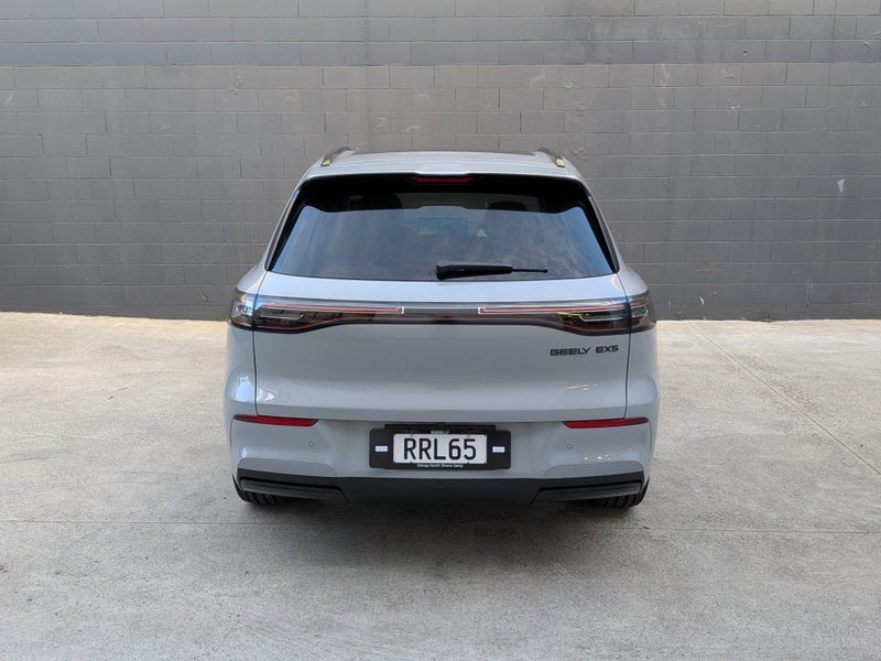 2026 Geely EX5 Inspire image 5