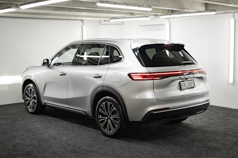 2026 Geely Starray EM-i Inspire image 3