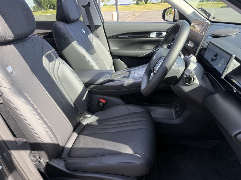 2026 Geely Starray EM-i Inspire Er Awd Phev image 2