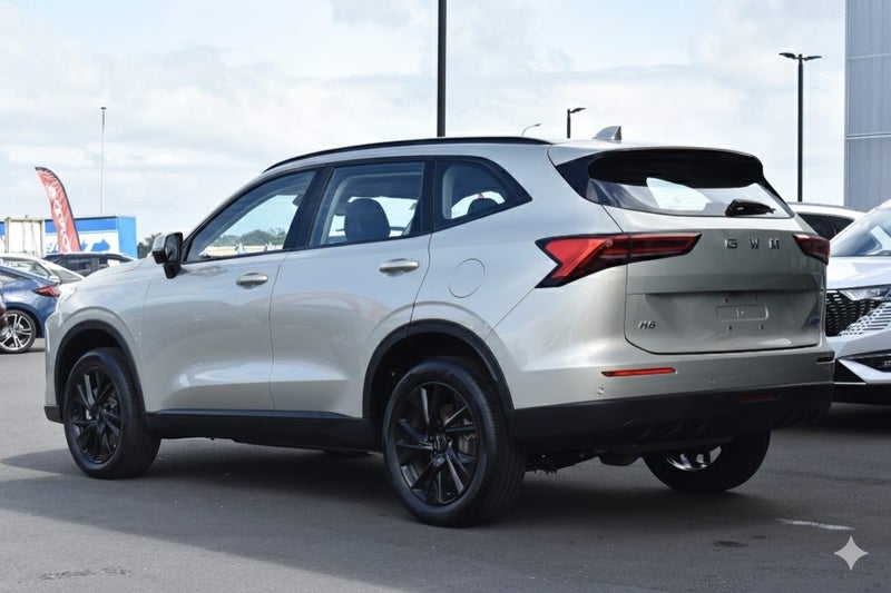 2026 GWM HAVAL H6 Lux Hybrid image 3