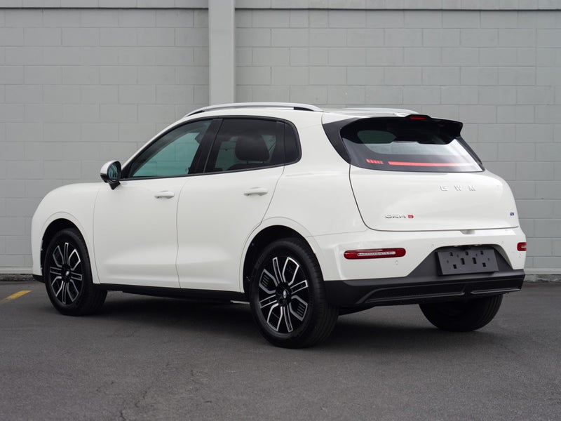 2026 GWM Ora Luxury 4X2 EV 5Dr Wagon image 2