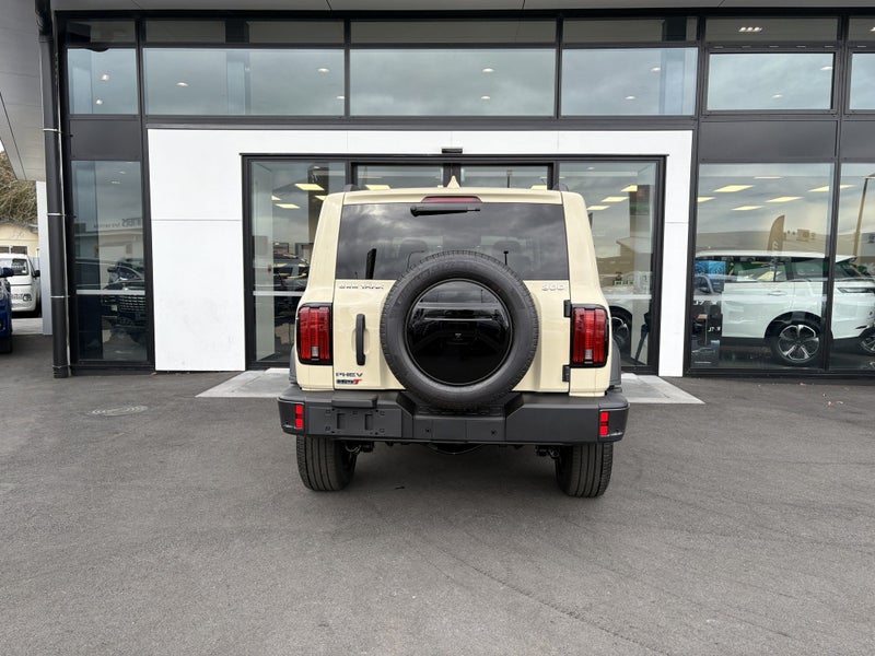 2026 GWM Tank 300 300 ULTRA PHEV PHEV image 4