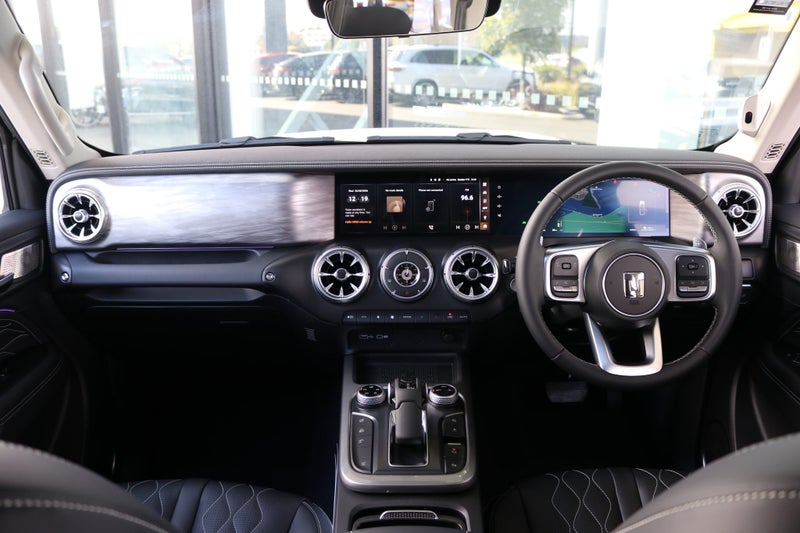 2026 GWM Tank 300 Lux PHEV 4x4 Hi4-T - NZ New image 4