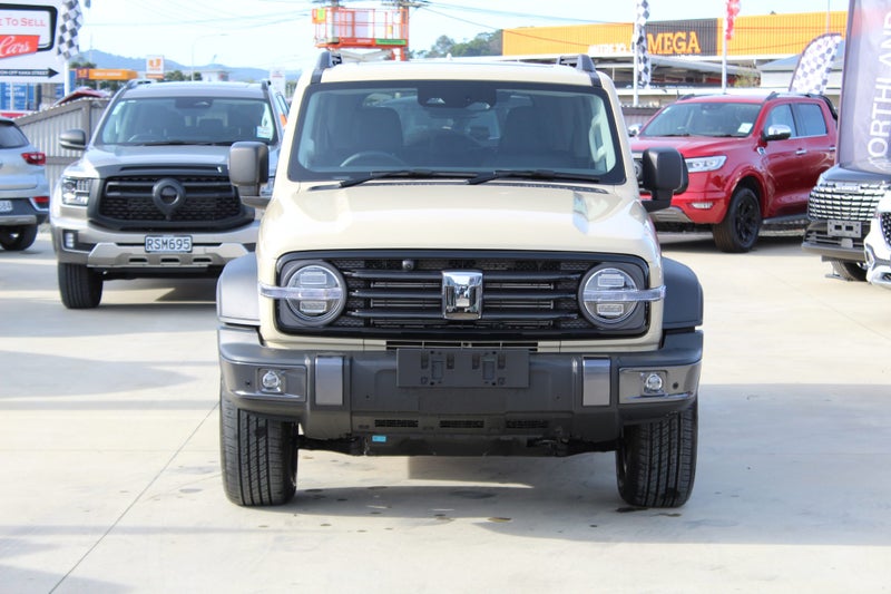 2026 GWM Tank 300 LUX Plug-In Hybrid image 3