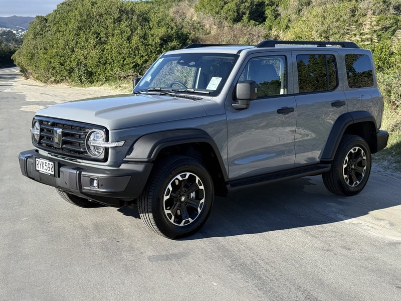2026 GWM Tank 300 Ultra 2.0T PHEV image 3