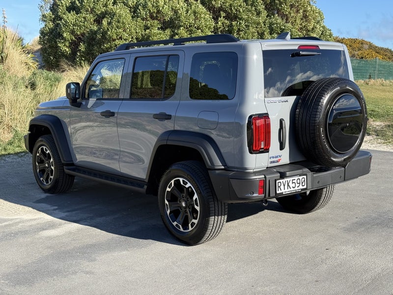 2026 GWM Tank 300 Ultra 2.0T PHEV image 5