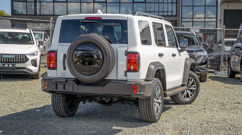 2026 GWM Tank 300 Ultra Diesel 2.4L 4x4 image 2