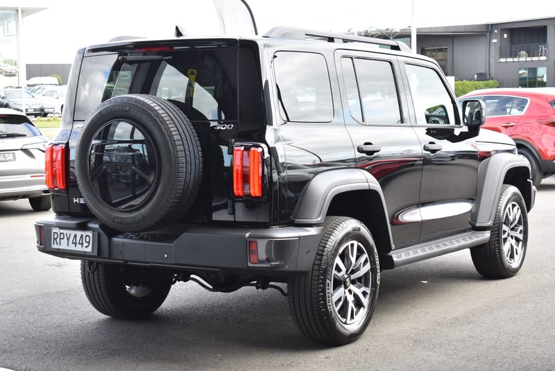 2026 GWM Tank 300 Ultra Hybrid HEV Top Spec image 4