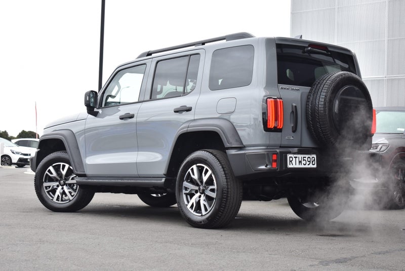 2026 GWM Tank 300 Ultra Petrol image 4