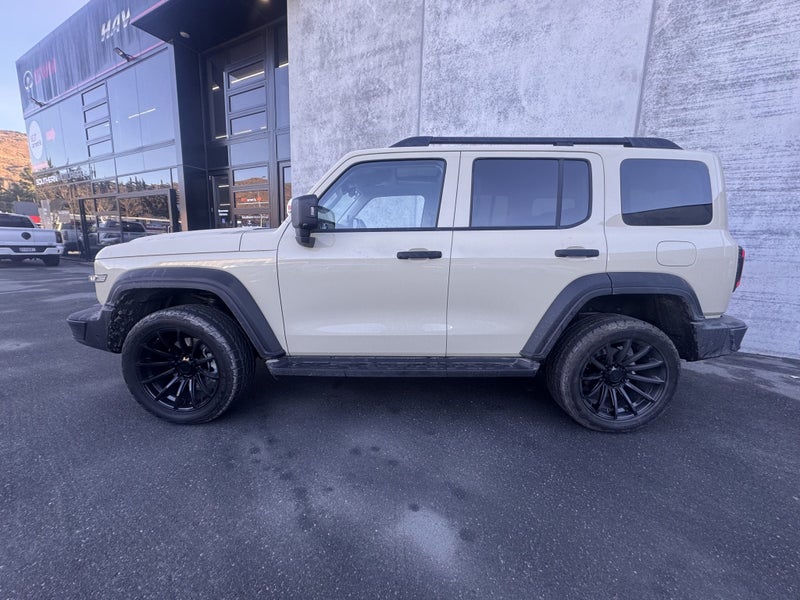 2026 GWM Tank 300 Ultra Phev image 4