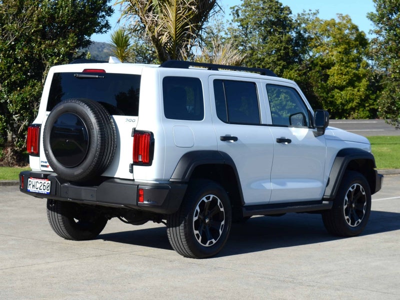 2026 GWM Tank 300 Ultra PHEV 4WD image 4