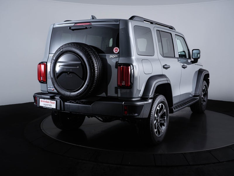 2026 GWM Tank 300 Ultra PHEV 4WD 2.0 TP image 4