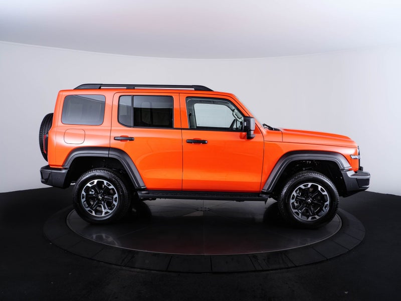 2026 GWM Tank 300 Ultra PHEV 4WD 2.0 TP image 2