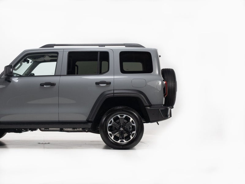 2026 GWM Tank 300 Ultra Phev 4X4 image 5