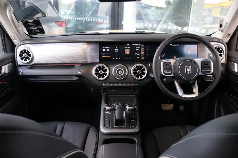 2026 GWM Tank 300 Ultra PHEV 4x4 Hi4-T - NZ New image 4