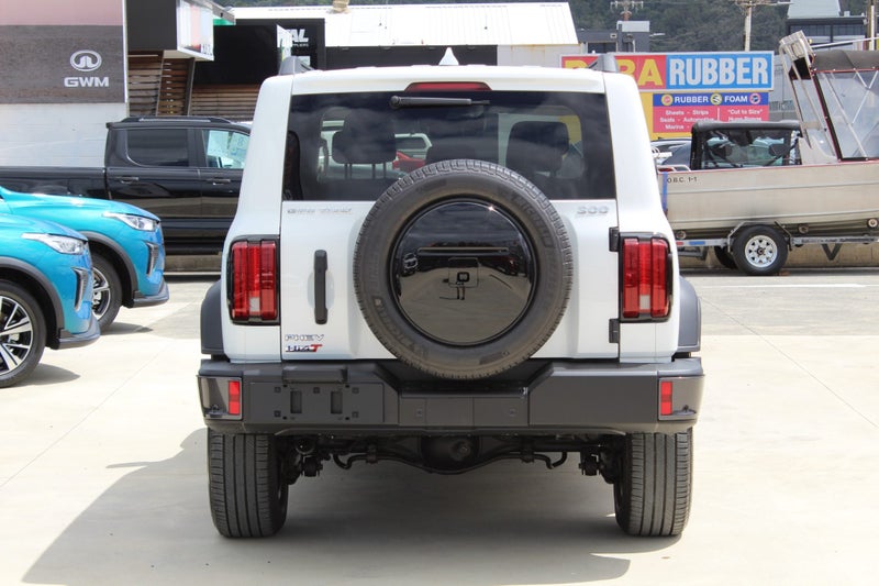 2026 GWM Tank 300 ULTRA PLUG-IN HYBRID image 4