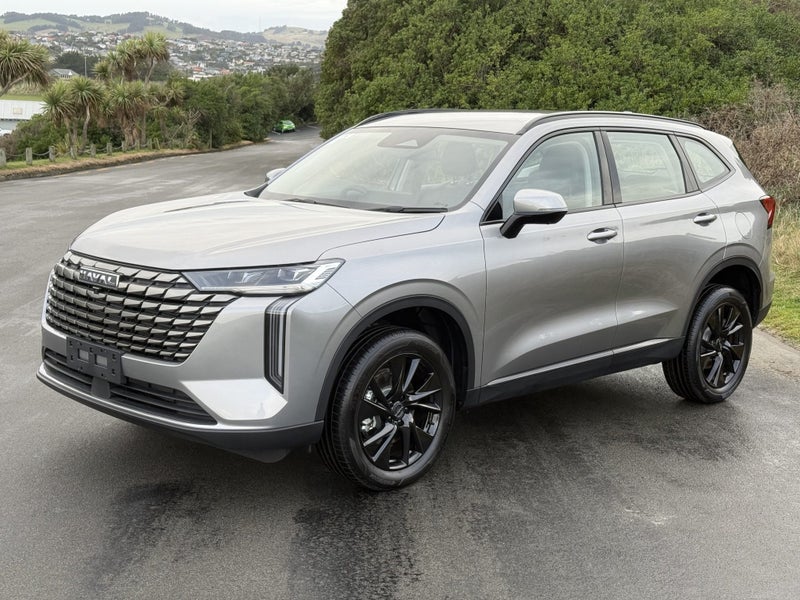 2026 Haval H6 Luxury 1.5T H 2WD image 3