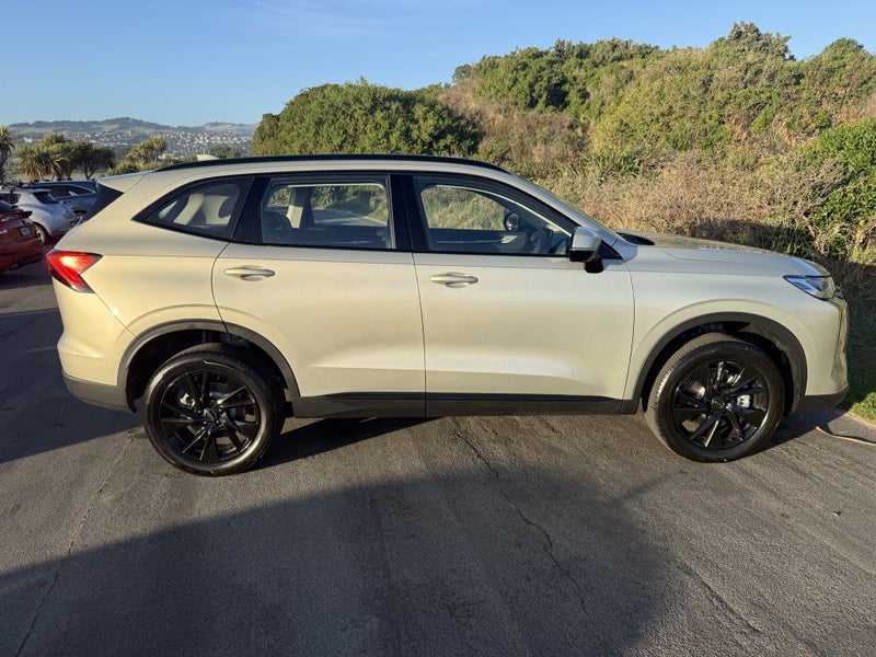2026 Haval H6 Luxury 1.5T H 2WD image 4