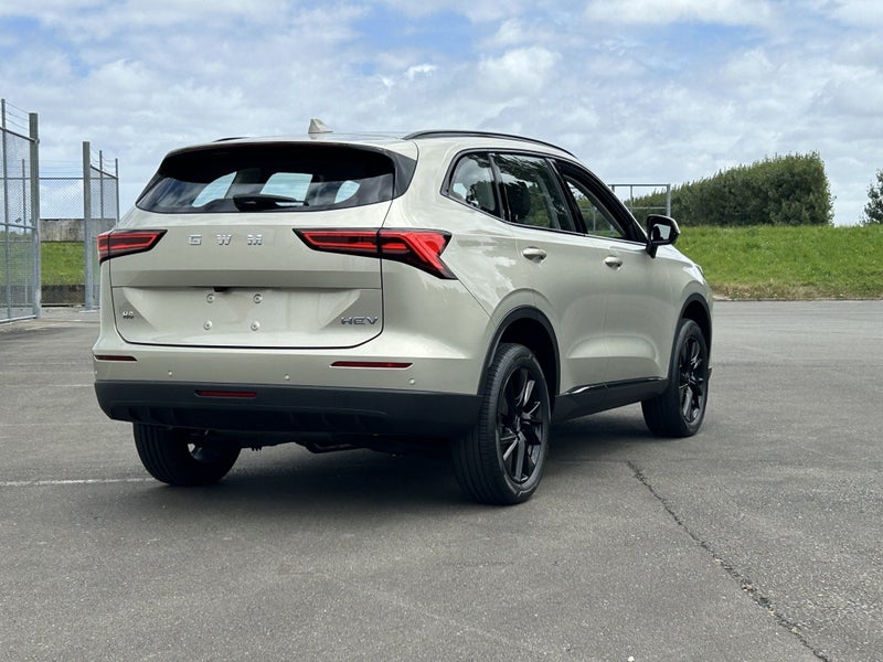 2026 Haval H6 Luxury Facelift Hybrid Lux 2Wd Hy... image 3