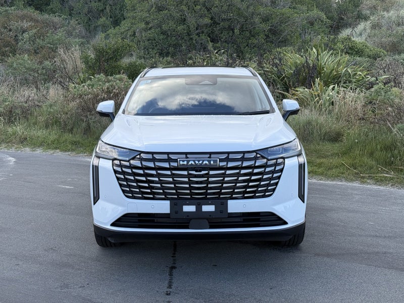 2026 Haval H6 Ultra Auto Hybrid 4X2 image 2