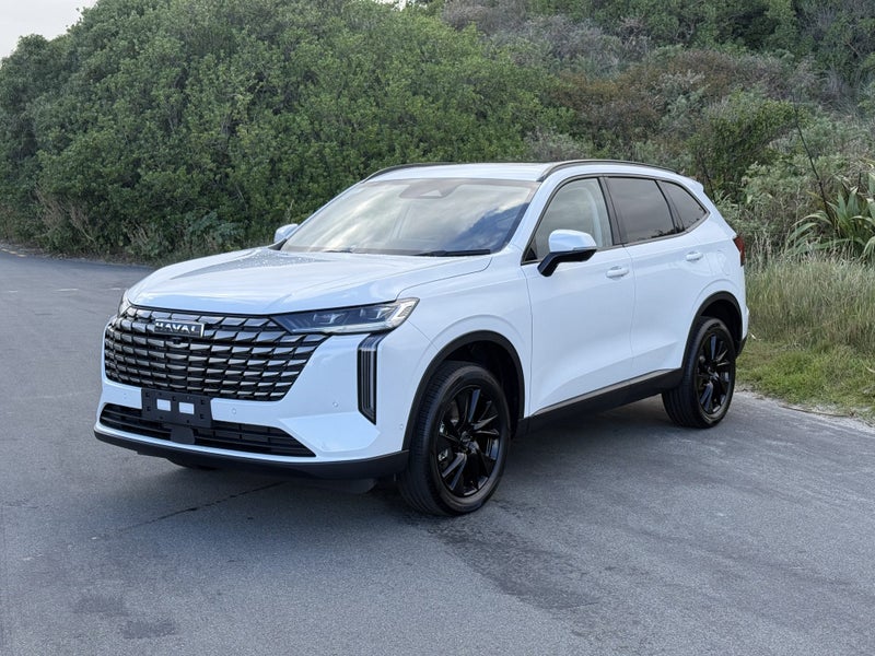 2026 Haval H6 Ultra Auto Hybrid 4X2 image 3