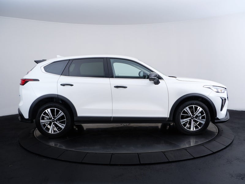 2026 Haval Jolion GWM New Jolion HYBRID Lux image 4