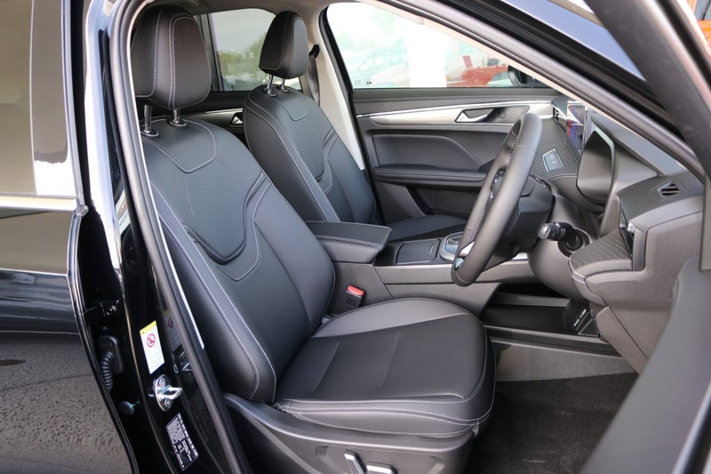 2026 Haval Jolion LUX 2WD HEV - NZ New image 4