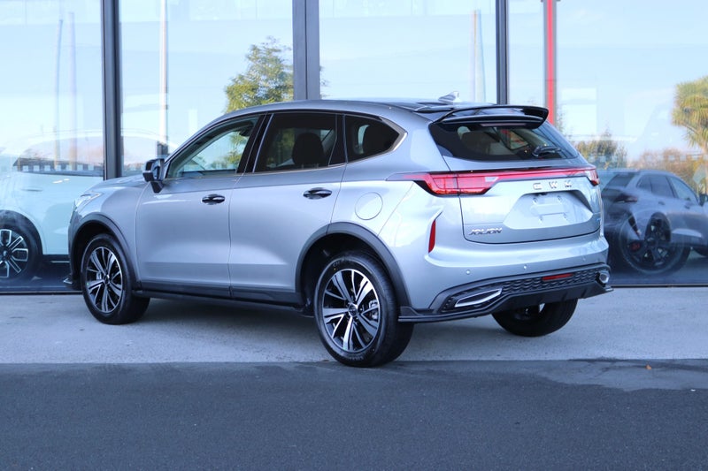 2026 Haval Jolion Lux 2WD Hybrid 1.5P - NZ New image 3