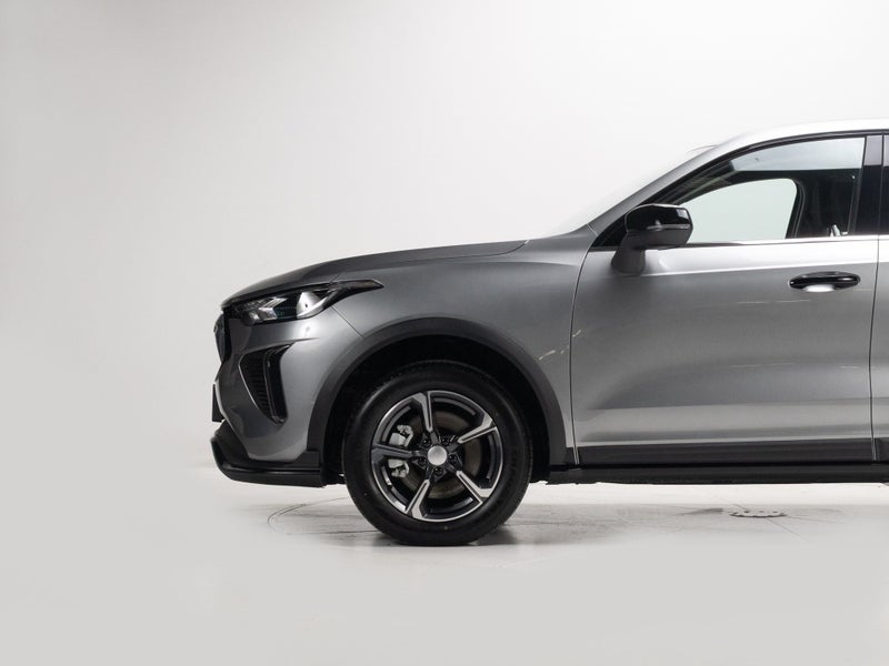 2026 Haval Jolion Premium 2Wd Hybrid image 3