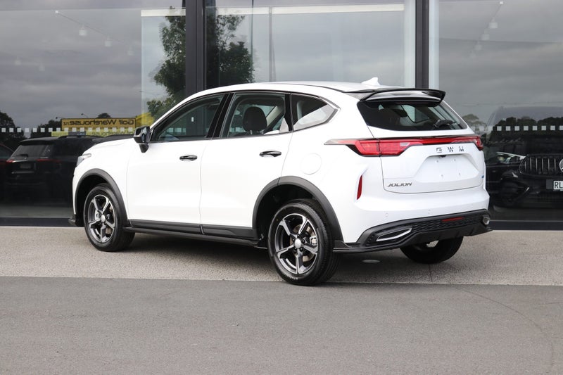 2026 Haval Jolion Premium 2WD Hybrid - NZ New image 3