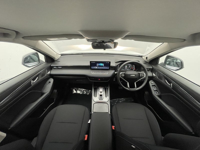 2026 Haval Jolion Premium HEV A02 image 2