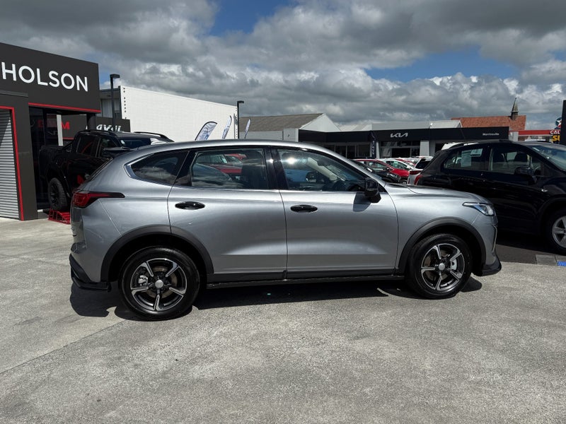 2026 Haval Jolion Premium Hybrid image 3