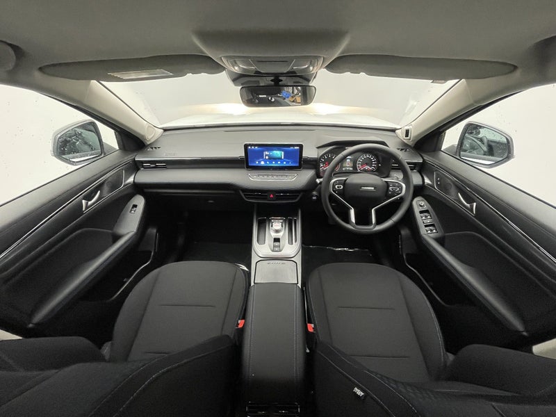 2026 Haval Jolion Premium Petrol Facelift image 2