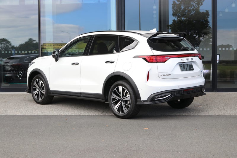 2026 Haval Jolion Ultra 2WD Hybrid 1.5 - NZ New image 3