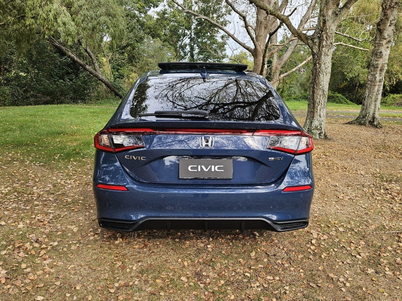 2026 Honda Civic SR 2.0PEH/HD image 4