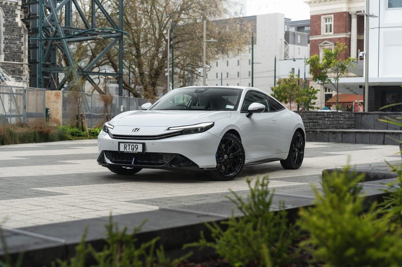 2026 Honda Prelude e:HEV Hybrid image 3
