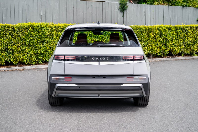 2026 Hyundai IONIQ 5 84 Active kWh 2WD Series I... image 5