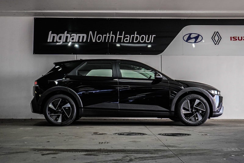2026 Hyundai IONIQ 5 84KWH ACTIVE SERIES 2 image 2