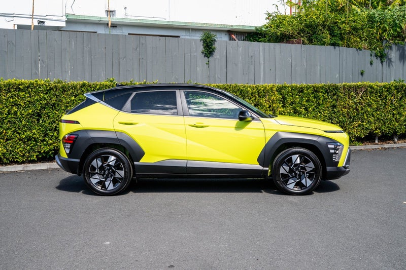 2026 Hyundai Kona Elite (two-tone) Hybrid SX2 S... image 2