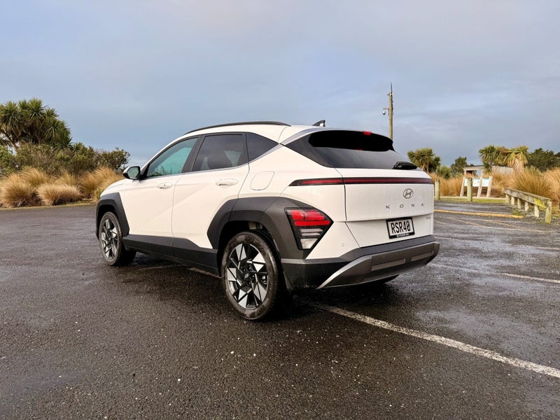 2026 Hyundai Kona Hybrid Elite image 4