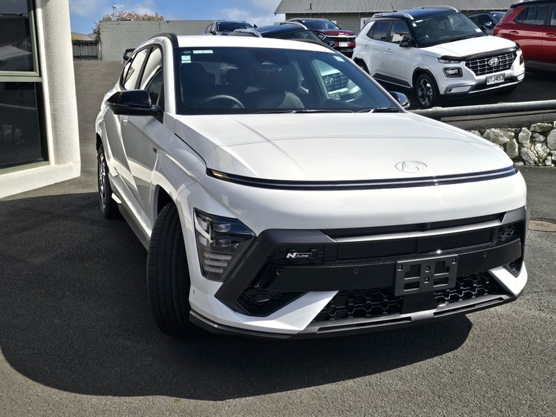 2026 Hyundai Kona Hybrid Limited N-Line image 3