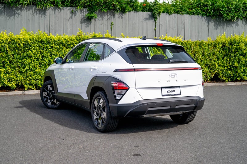 2026 Hyundai Kona SX2 Active 2.0 2wd image 3