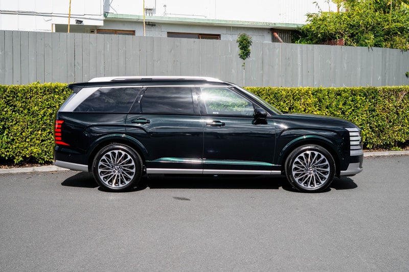 2026 Hyundai Palisade 2.5T Calligraphy AWD Hybr... image 2