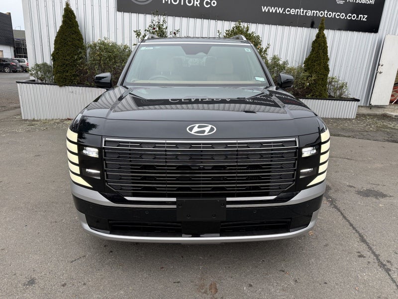 2026 Hyundai Palisade Calligraphy 2.5T Hybrid image 3