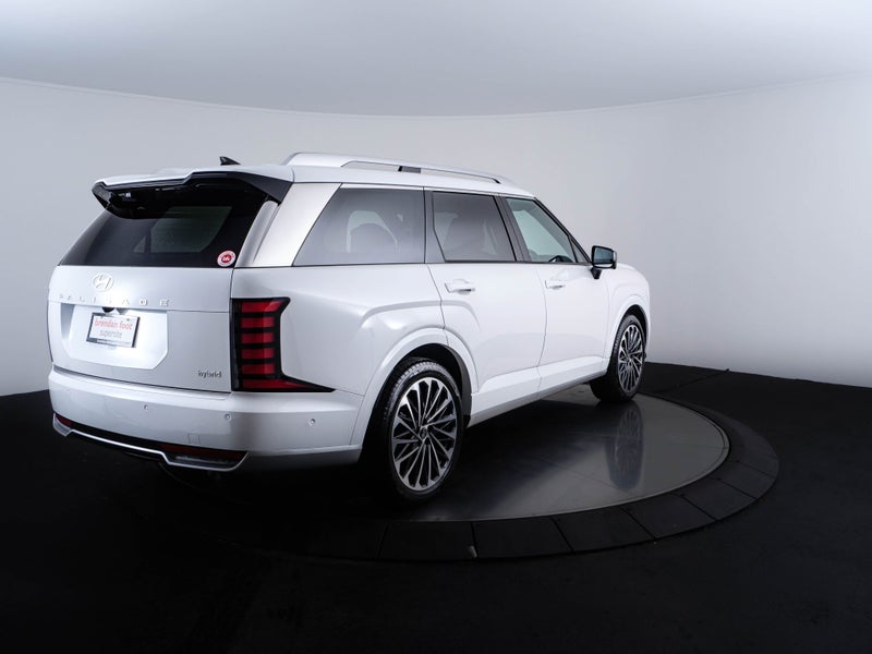 2026 Hyundai Palisade Calligraphy 2.5T Hybrid 8... image 3