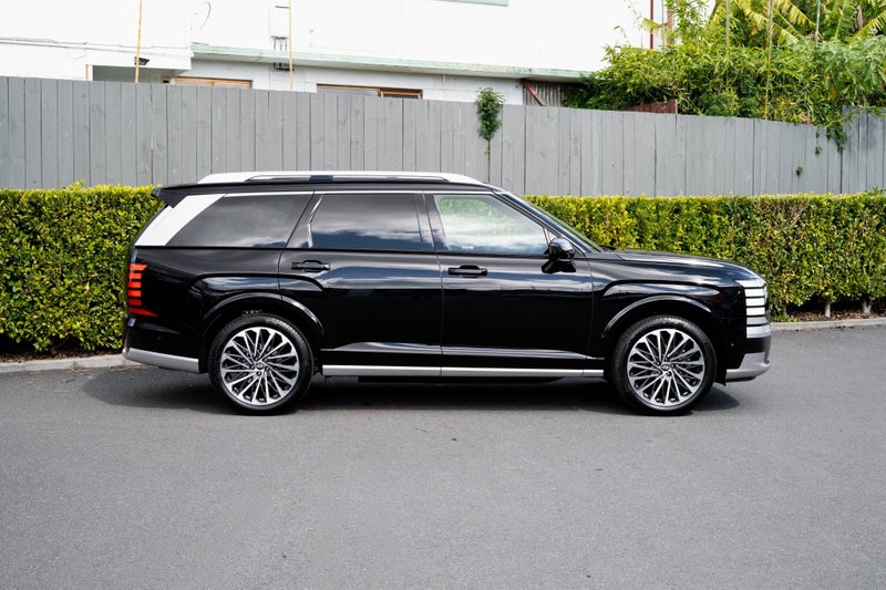 2026 Hyundai Palisade Calligraphy 8S Hybrid 2.5... image 2