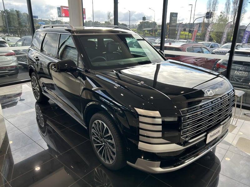 2026 Hyundai Palisade LX3 2.5T HEV Calligraphy... image 4