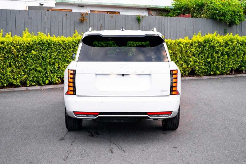 2026 Hyundai Palisade LX3 2.5T HEV Calligraphy... image 5