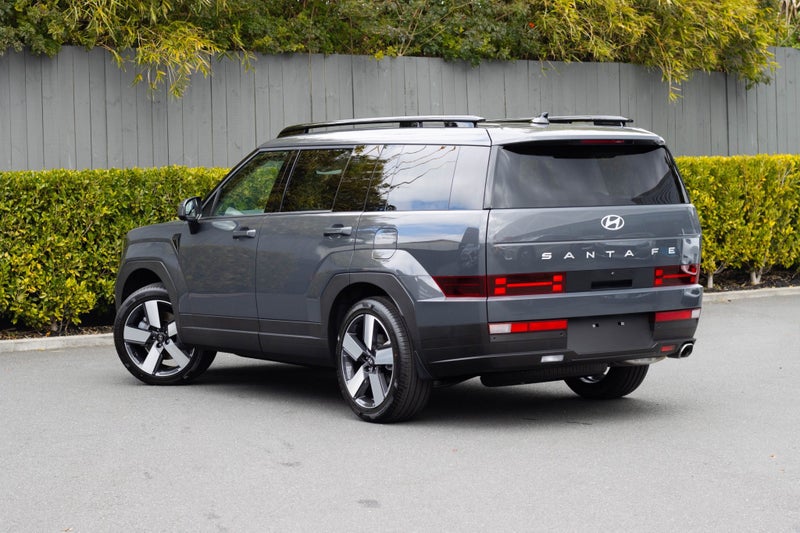 2026 Hyundai Santa Fe 2.5T AWD Elite 7S 8DCT image 3