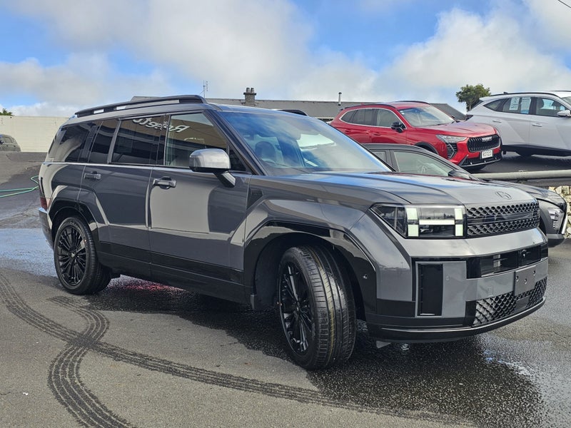 2026 Hyundai Santa Fe Calligrahy HEV7S image 2